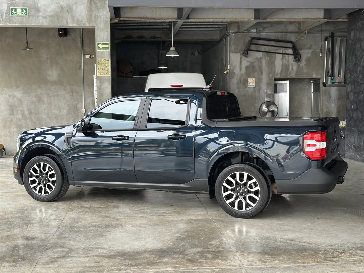 Ford Maverick 2.0 Lariat 4x4 - Imagen 4