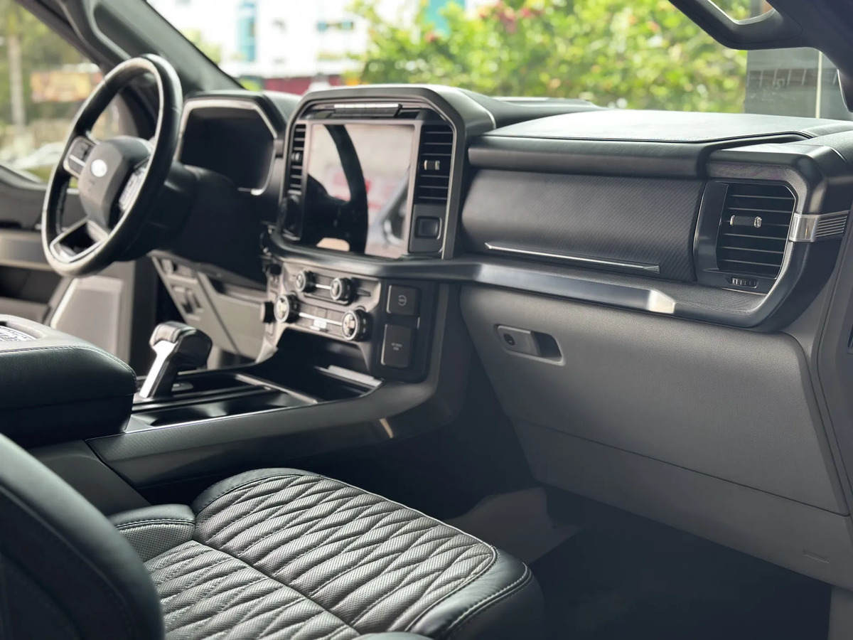 Ford Lobo 3.5 Doble Cabina Plinum Limited At - Imagen 14
